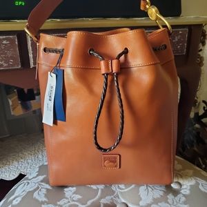 Dooney and Bourke Florentine Large Hattie-NWT